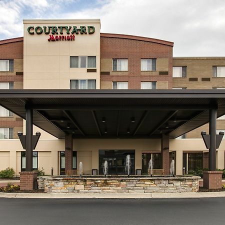 Courtyard By Marriott Chicago Schaumburg/Woodfield Mall מראה חיצוני תמונה