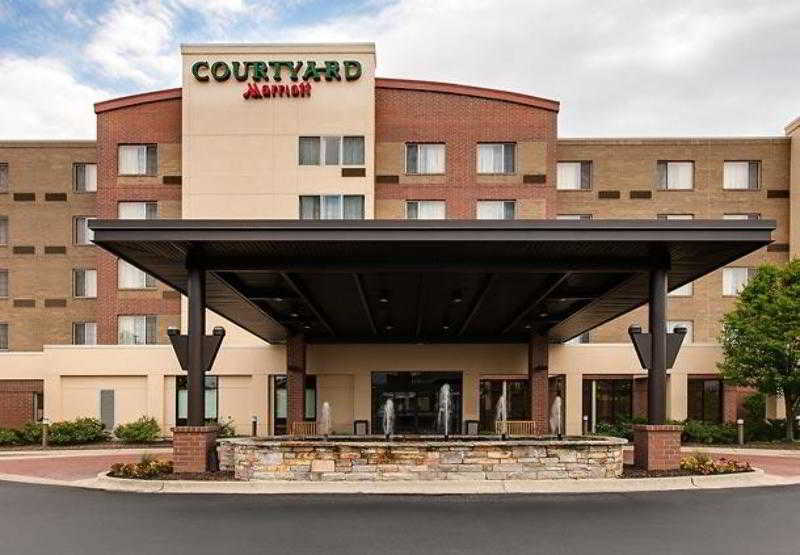 Courtyard By Marriott Chicago Schaumburg/Woodfield Mall מראה חיצוני תמונה